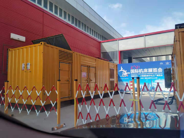 宝安发电车出租-发电机无电压或电压太低怎么办？