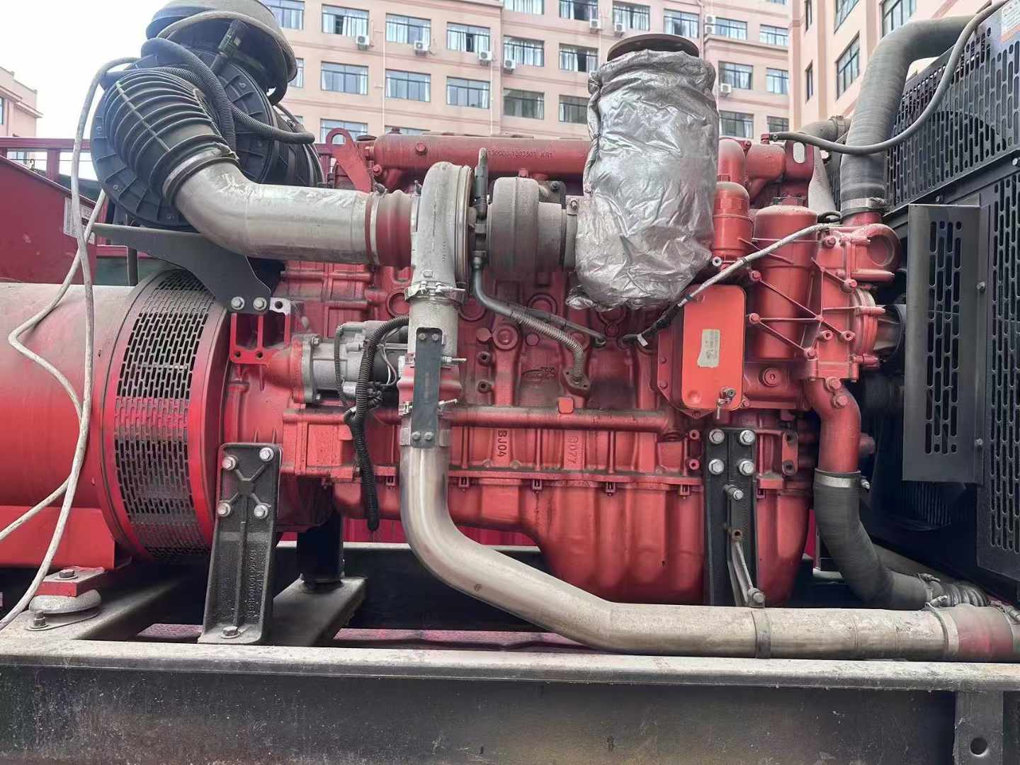 宝安如何选择适合 600kW 柴油发电机组的过载保护器？