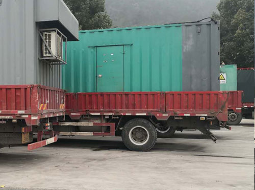 宝安柴油发电机组使用注意安全事项有哪些？